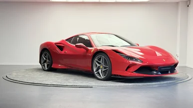 FERRARI F8 TRIBUTO
