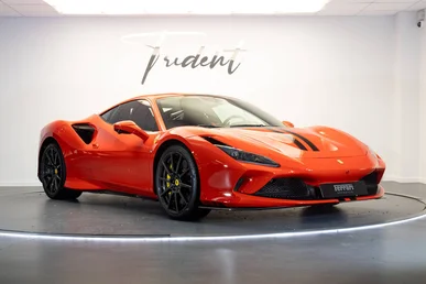 FERRARI F8 TRIBUTO