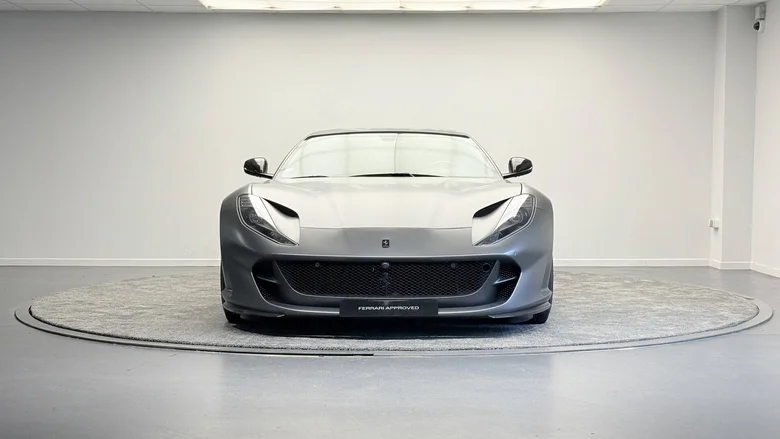 FERRARI 812 SUPERFAST