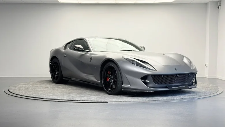 FERRARI 812 SUPERFAST