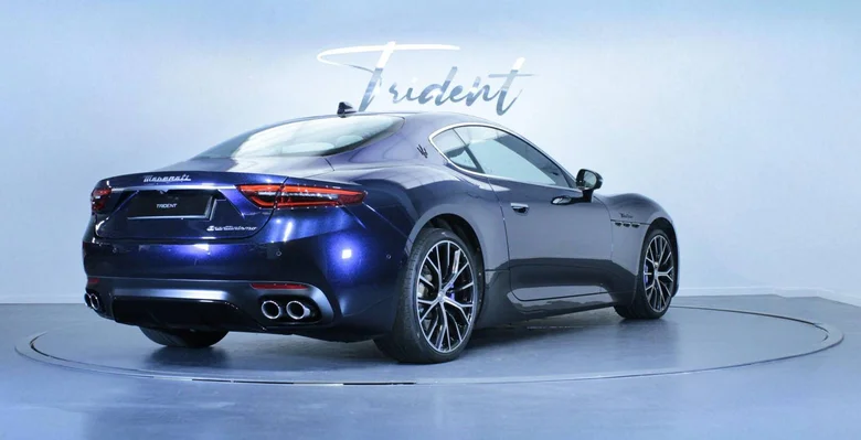 MASERATI GRANTURISMO