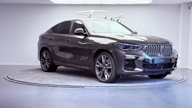 BMW X6 G06