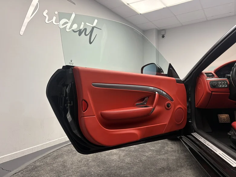MASERATI GRANTURISMO