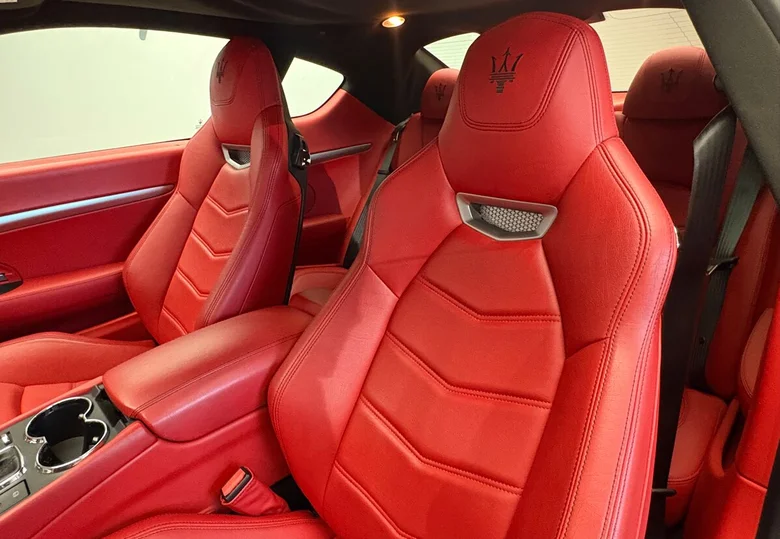 MASERATI GRANTURISMO