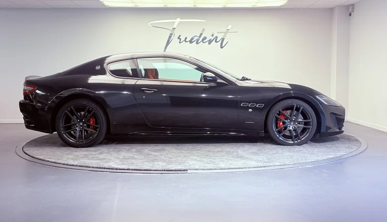MASERATI GRANTURISMO