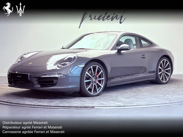 PORSCHE 911 CARRERA COUPE