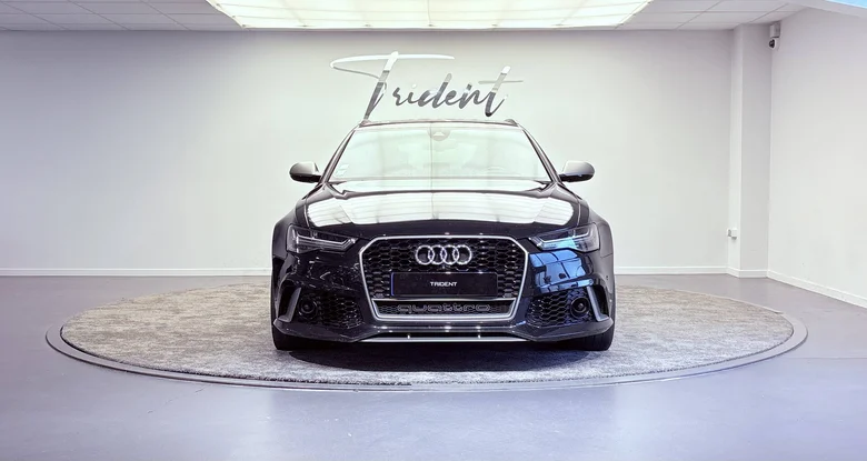 AUDI RS6 AVANT