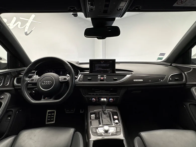 AUDI RS6 AVANT