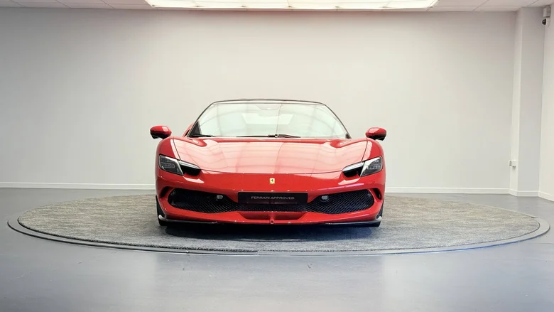 FERRARI 296 GTB