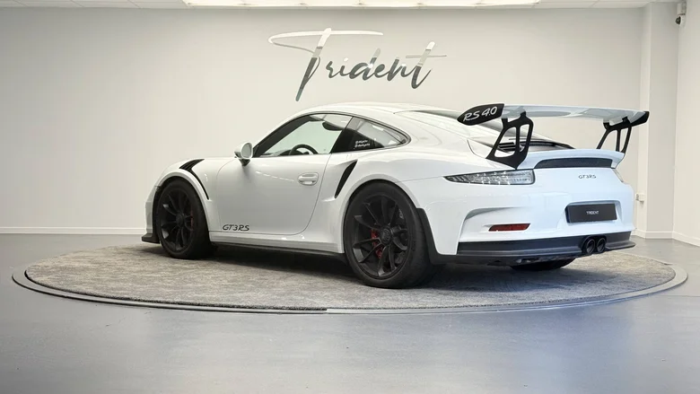 PORSCHE 911 GT3