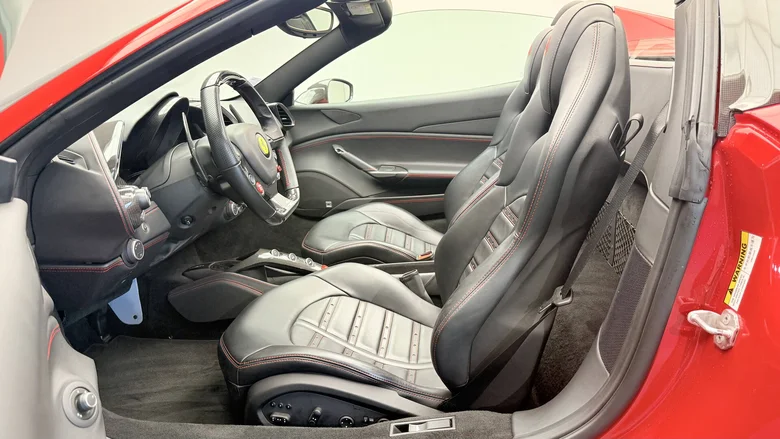 FERRARI 488 SPIDER