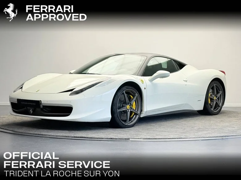 FERRARI 458 ITALIA