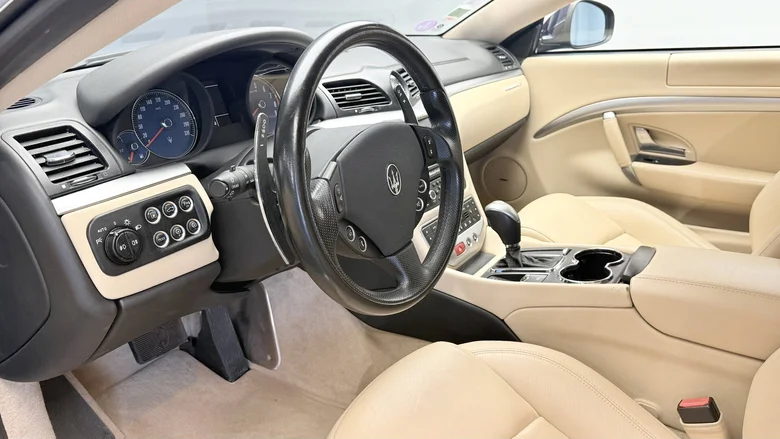 MASERATI GRANTURISMO