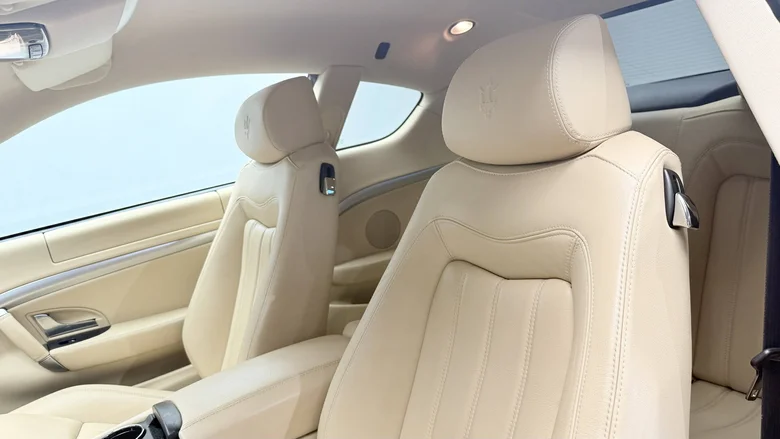 MASERATI GRANTURISMO