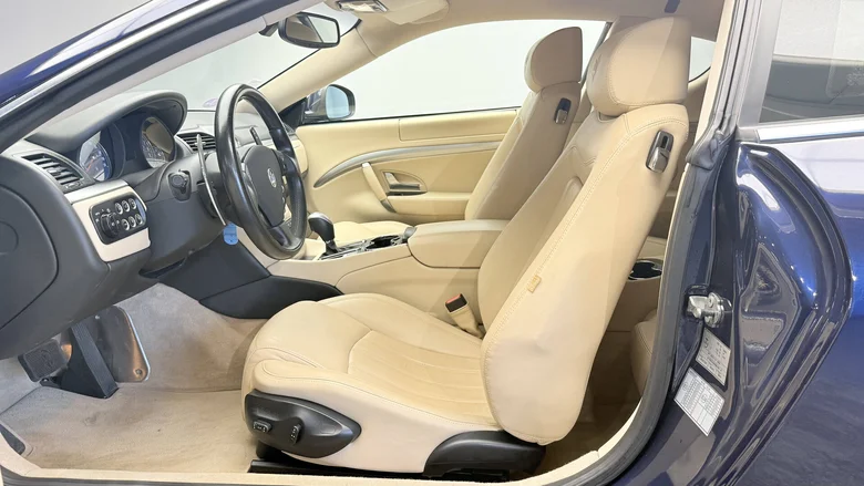 MASERATI GRANTURISMO