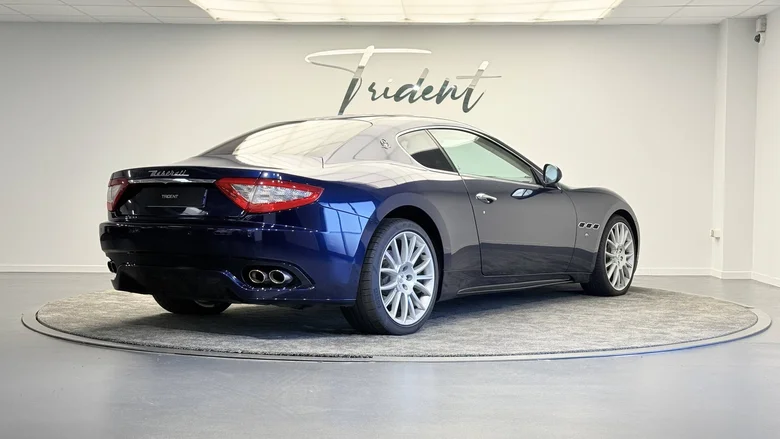 MASERATI GRANTURISMO