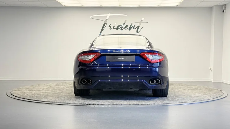 MASERATI GRANTURISMO